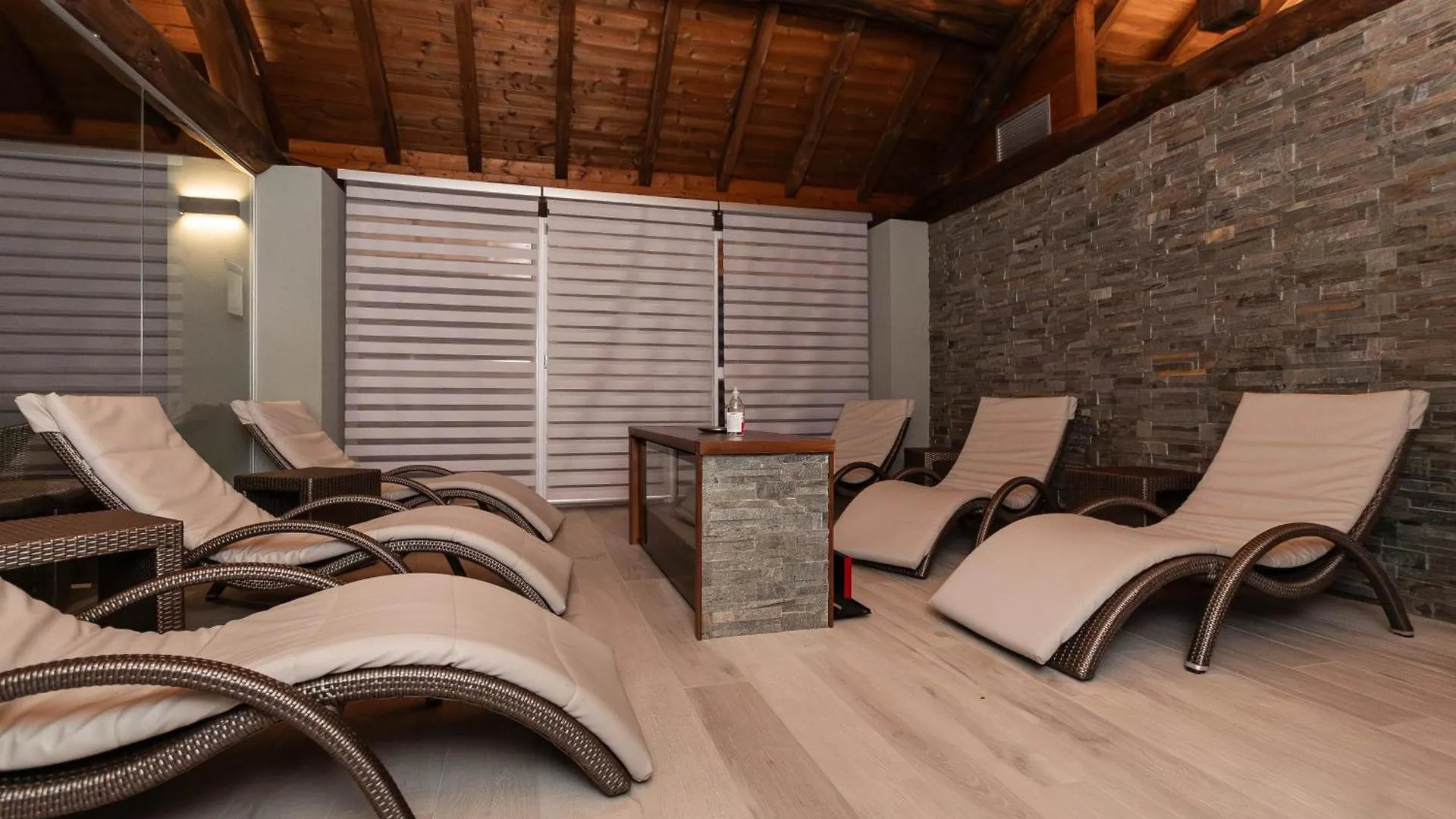 Affittacamere Hotel Location Arioli Ozzero